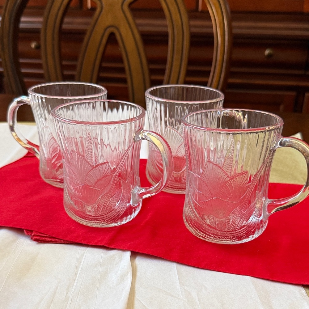 Arcoroc Canterbury Crocus flower clear glass set of 4 mugs